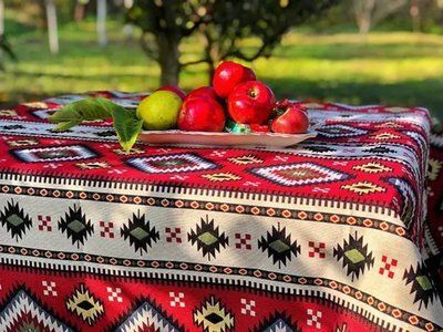 Скатертина гобеленова "Карпатські мотиви" 137х260 luliJAIMA035-260 фото