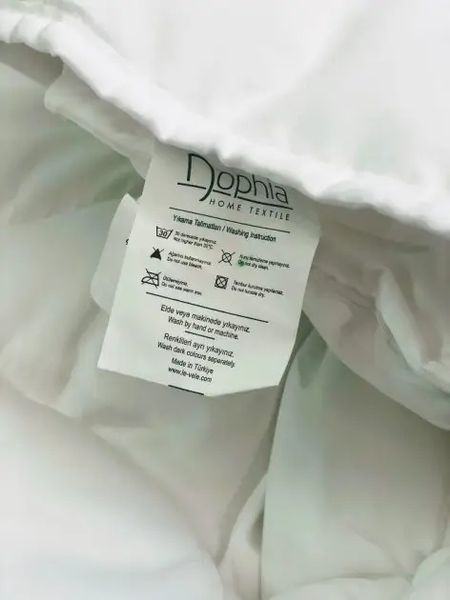 Ковдра microfiber LeVele Dophia 250+250 GR 155x215 WHITE 1001.DPH.DM.SL.025.05.002 фото