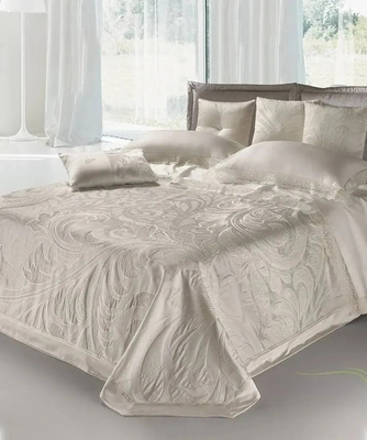 Подушка жаккард с кристаллами David Home Adele (Panna) с кристаллами p_s_k_d4040-402 фото