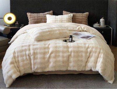 Комплект Velur (зима): підковдра 200x230, простирадло 240х250, наволочки 50х70 (2шт.) Velur-003 Crown krem Velur-003-Crown-krem-Євро фото