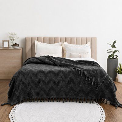 Покривало-плед з бахромою 200x230 Зиг-заг антрацит LoveYouHome loveyouhome_ly2318 фото