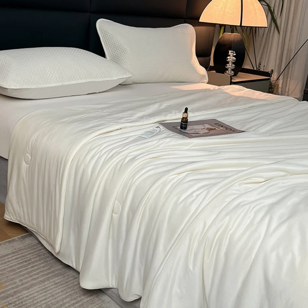Двухстороннее летнее одеяло с охлаждающей тканью Diana Textile al5692White-150-200 фото