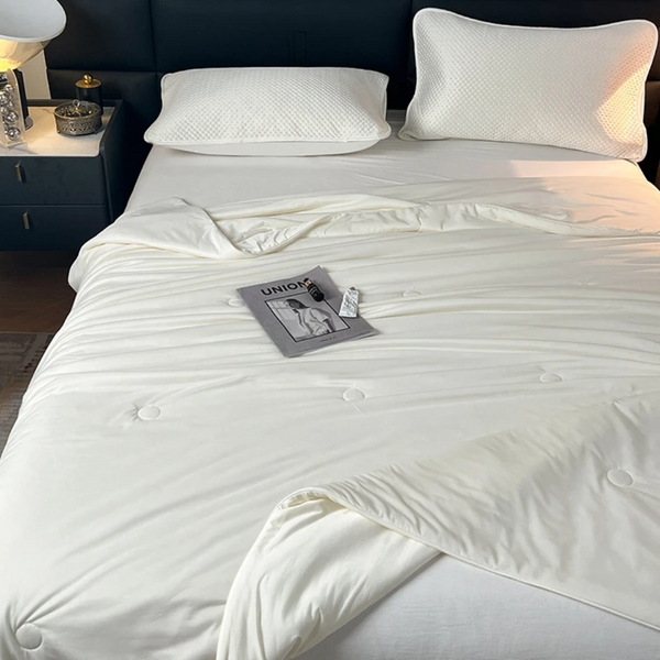 Двухстороннее летнее одеяло с охлаждающей тканью Diana Textile al5692White-150-200 фото
