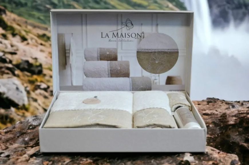 Набір рушників новорічний з ароматом La Maison Olivia (3шт) 3пр (30х50+50х90+70х140) см Набір LaMaison_30171-k фото