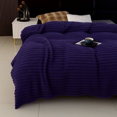 Пушистый плед-покрывало Шарпей Королевский Colorful Home, Сине-фиолетовый, Полуторный, 160x200 см Col-160x200-сине-фиолет фото