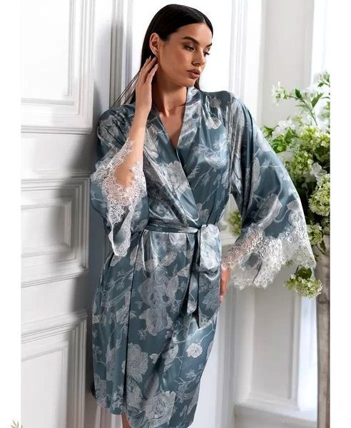 Женский шелковый халат Нинель 4253 Mia-Amore 2XL/3XL Mia_4253_2XL/3XL фото