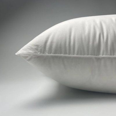 Подушка пуховая Iglen 100% белый пух (Мягкая) 450 г p_s_k_40601W фото