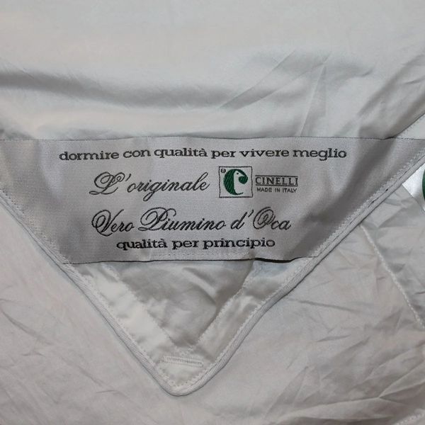 Пуховое одеяло Cinelli Perla Winter 95% пух (Зимнее) Полуторный 140x200 см 700 г p_s_k_110009110 фото